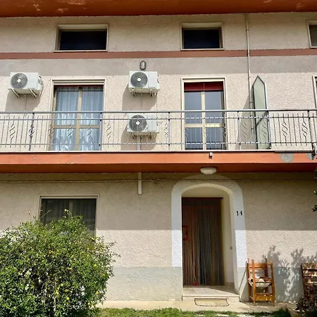 La Porta Del Gran Sasso Semesterbostad Montorio al Vomano